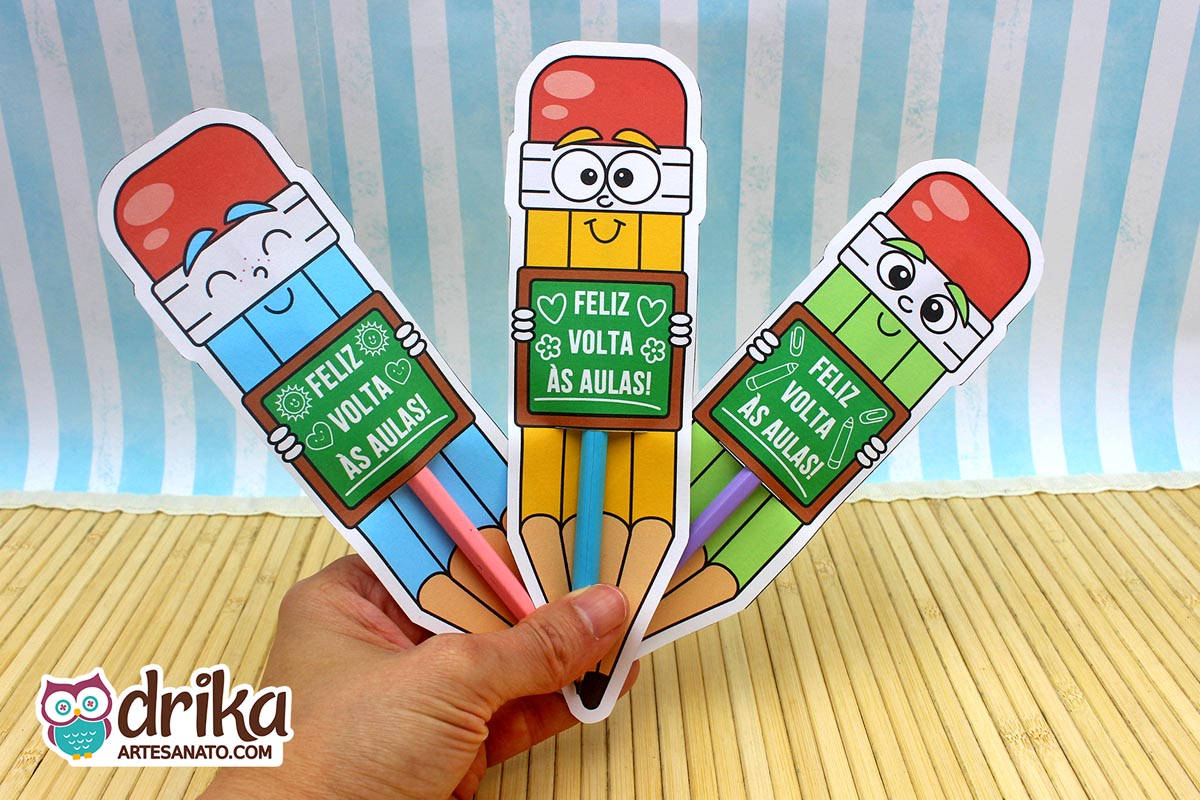 Lembrancinha de Volta &agrave;s Aulas: Cart&atilde;o Porta-l&aacute;pis Gigante Meninos