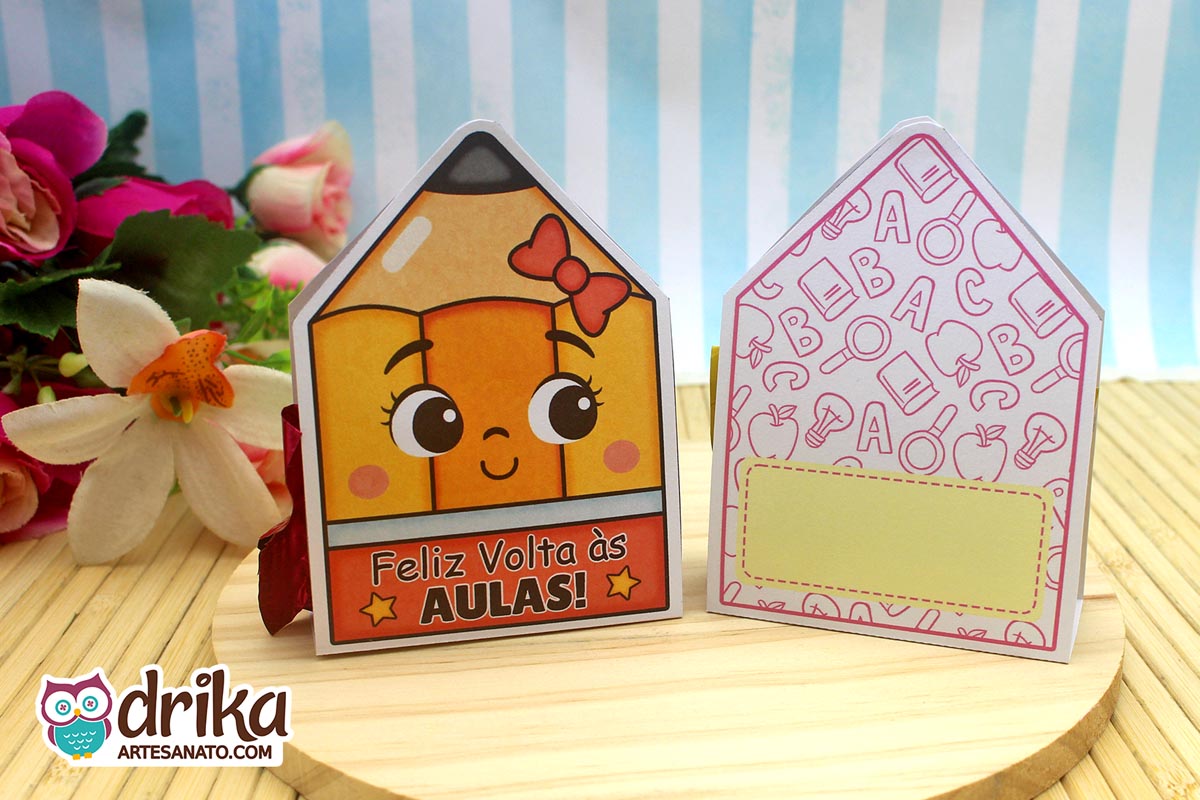 Lembrancinha de Volta às Aulas: Porta-bombom Lápis Meninas