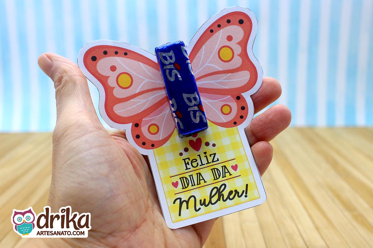 Lembrancinha de Dia da Mulher: Cart&atilde;o Porta-bis de Borboleta